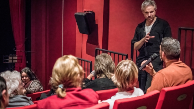 Theatervoorstelling EEN: een voorstelling over discriminatie -  culemborgsecourant.nl/l/387645