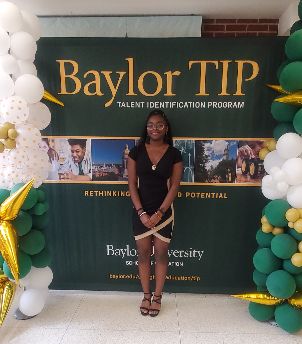 <a href="/collegiate_ch/">Cedar Hill Collegiate Academy & High School</a> sophomore Shyanne Howard is one of the leading students in the <a href="/Baylor/">Baylor University</a> TIP Program. @jdedmun <a href="/geraldhudson/">Dr. Gerald B. Hudson</a> @lowetyesha

ow.ly/cjkA50RBWcr