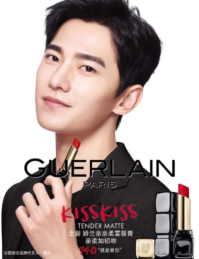 YY_ina11's tweet photo. Yang Yang is the 1st male spokesperson of Guerlain's beauty products
In 2016 Guerlain "KISSKISS" #344💄referred as "Yang Yang color"(杨洋色) became the most popular lipstick of the year. In those days,young men would buy lipstick for GF or wives with just saying "YY color" 🤭 https://t.co/YNESAzBOLa