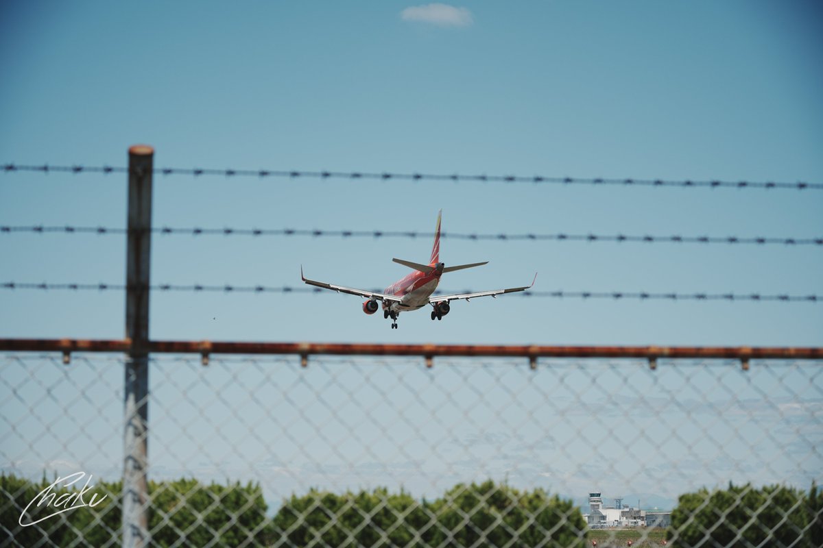 A01FJ Embraer ERJ-170-100
#航空機 #旅客機
#小牧空港 #小牧基地 #小牧
#カメラ好きな人と繫がりたい
#SONY #SonyAlpha #sonya7iv
#TAMRON #A067 #50400f4563