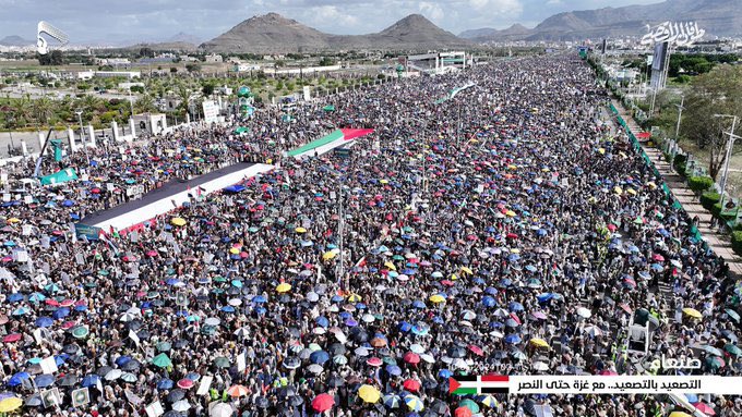 اليمن سيد العالم
اليمن مذهل ،اليمن المظلوم هو الوحيد الذي ينصر قضايا الأمة ، اليوم عرفنا لماذا شنت عليه الحروب ولتسع سنوات ، لانه يمتلك الايمان والقضية العادلة