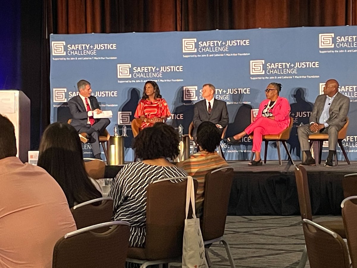 At the @safety_justice gathering in Houston, CCJ President & CEO @abgelb moderated a panel with @SAKimFoxx, Timothy Kuhlman, @MzDeHoskins, & Murphy Paul on how leaders can resist efforts to derail reform. Special thanks to @macfound. #Rethinkjails