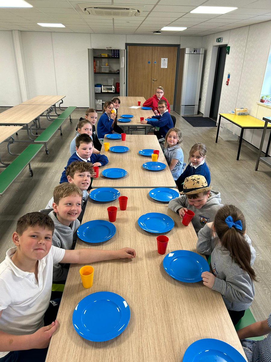 #overandabove Recognising our achievements this week over breakfast! 💪