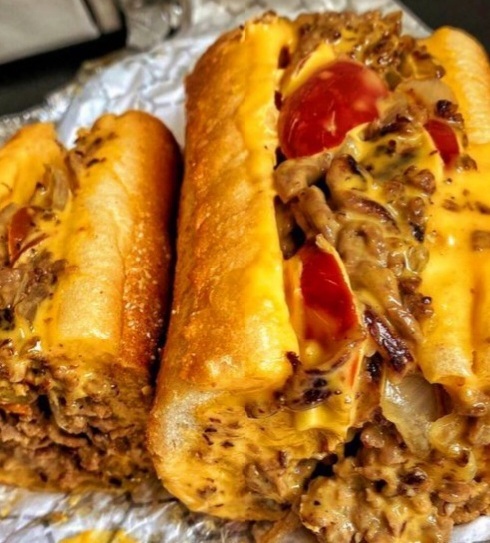 Cheese 🧀 Steak Sub  homecookingvsfastfood.com 
#homecooking #food #recipes #foodpic #foodie #foodlover #cooking #hungry #goodfood #foodpoll #yummy #homecookingvsfastfood #food #fastfood #foodie #yum