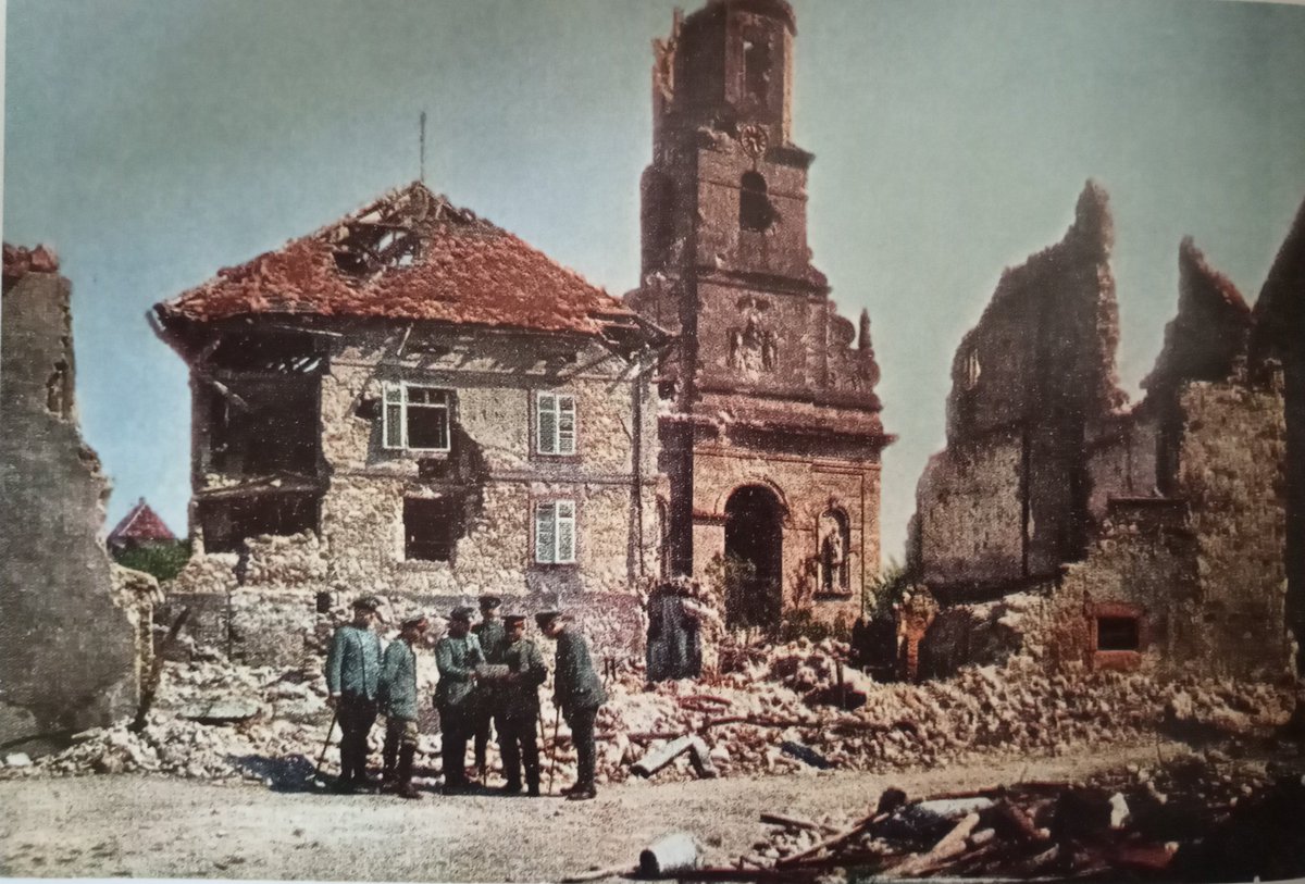 The ruined church in Uffholtz, Alsace, 1916. Original colour photo in Autochrom by Hans Hildenbrand #FWW #WW1