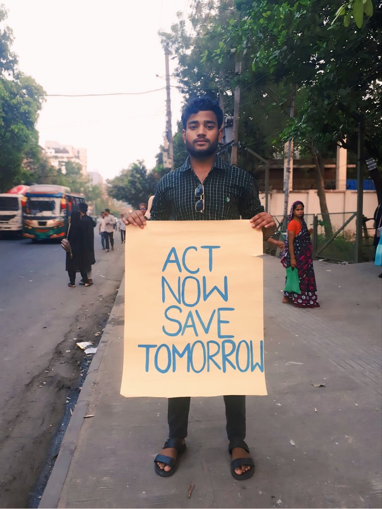 Fund Our Future ✊🌱

Climate Strike- 13
Kolabagan Lake Circus, Dhaka 

#EndFossilFinance
#EndFossilFuel
#FundOurFuture
#InvestInRenewables
#ClimateJustice
#MakeNoiseRaiseVoice
#FridaysForFuture
#GlobalPlatformBangladesh
#ActionAidBangladesh
#SHBO