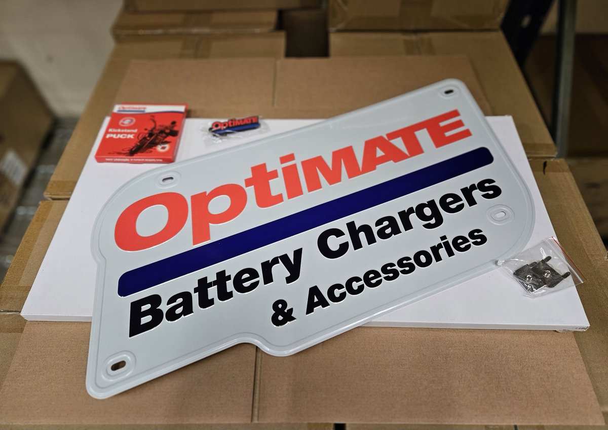 As it's a Friday afternoon, we thought we'd have a cheeky little giveaway.. So, we've got this @OptimateUK metal wall sign, side stand puck & keyring bundle! 🧰 To be with a chance of winning, simply make sure to FOLLOW @ProBikeUK, like and retweet. Winner announced Monday - Go!