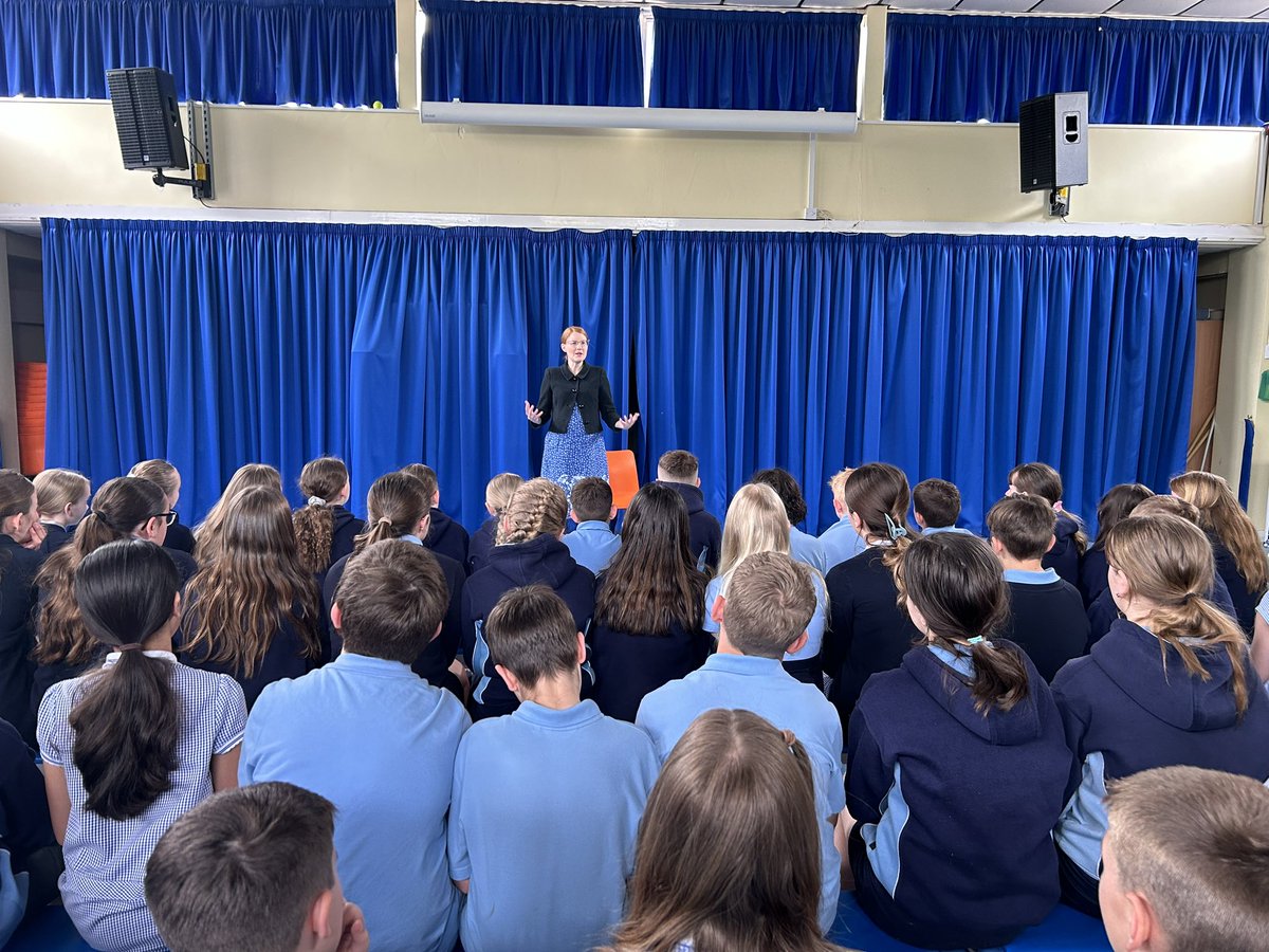 Northowram Primary School tweet media