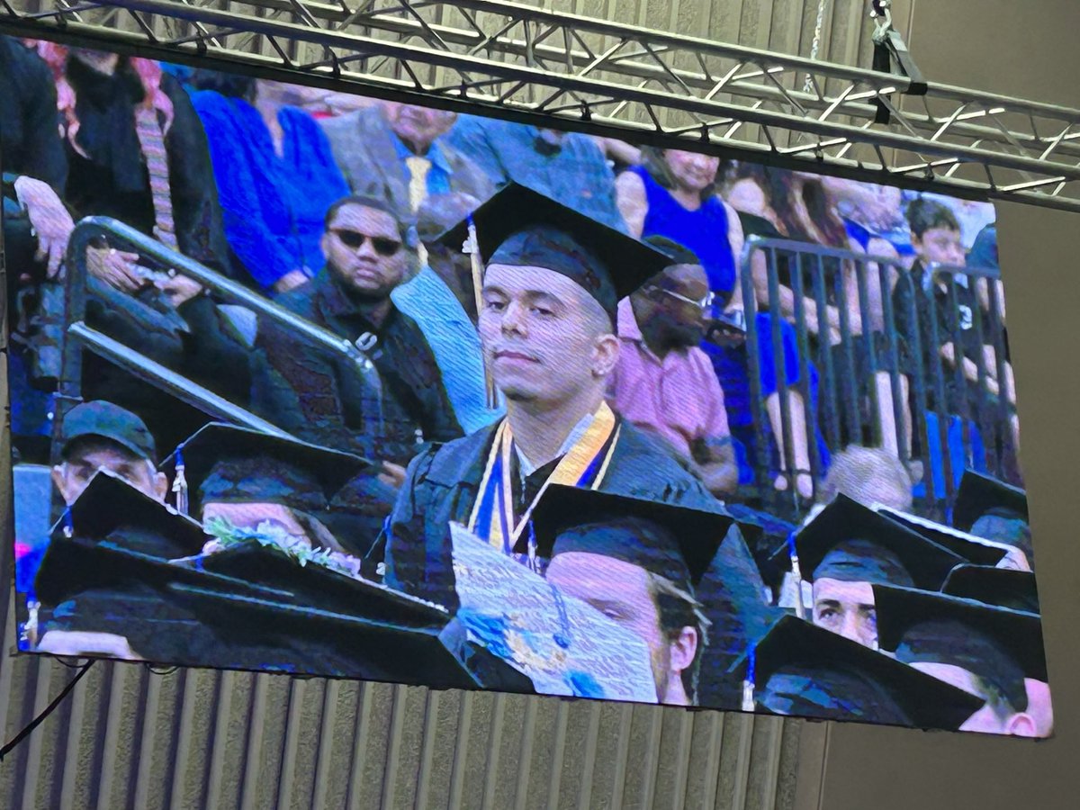 Congrats <a href="/JavelinaNation/">Texas A&M-Kingsville 🐗💙💛</a> graduates walking the stage today and a special congrats to the <a href="/tamuk_cehp/">College of Education and Human Performance</a> <a href="/tamukHKN/">Texas A&M-Kingsville Health & Kinesiology</a> distinguished graduate Daimien Campos!!!