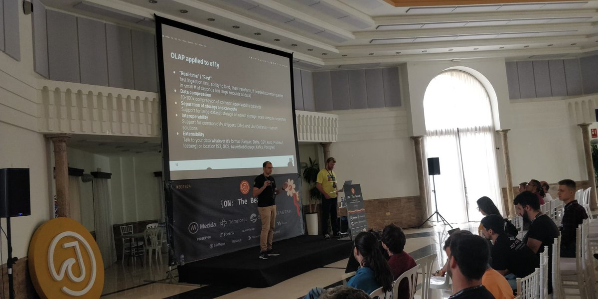 Dale McDiarmid and @ryadhdotnet on 'The State of SQL-Based Observability' at Costa del Sol hall #JOTB24