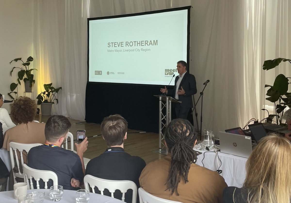 Mayor Steve Rotheram has shared his vision for the city region’s visitor economy with sector stakeholders, on the day Lord Tony Hall was announced as chair of the new city-region wide visitor economy partnership. #LCRLVEP Read more 👇 ow.ly/EozK50RBXI5