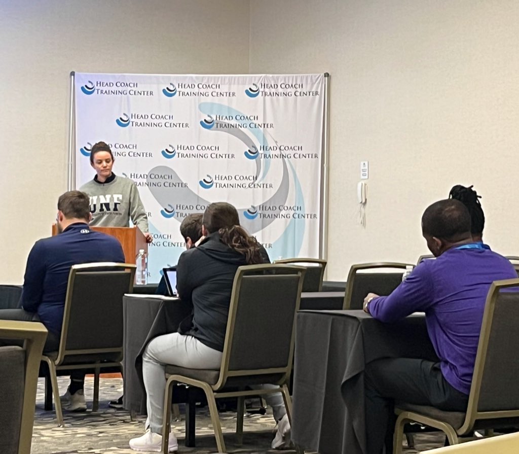 HeadCoachTC's tweet photo. .@OspreyWBB @coach_elambert Head Women’s Basketball Coach sharing awesome insight for assistant coaches #ACTC24 https://t.co/CVnWo0C7u3