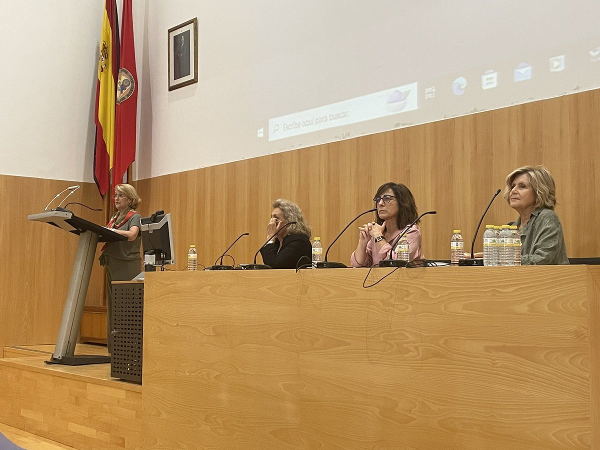 Facultad de Enfermería. Universidad de Murcia tweet media