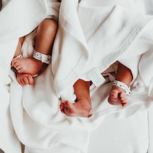 ThcKingOfHell's tweet image. ⠀⠀

⠀⠀⠀⠀⠀⠀⠀〝 hellyett Lycka andhrimnirdottir y darius Thyr andhrimnirson , bienvenidos a mi mi mundo . 〞

⠀⠀⠀⠀⠀⠀