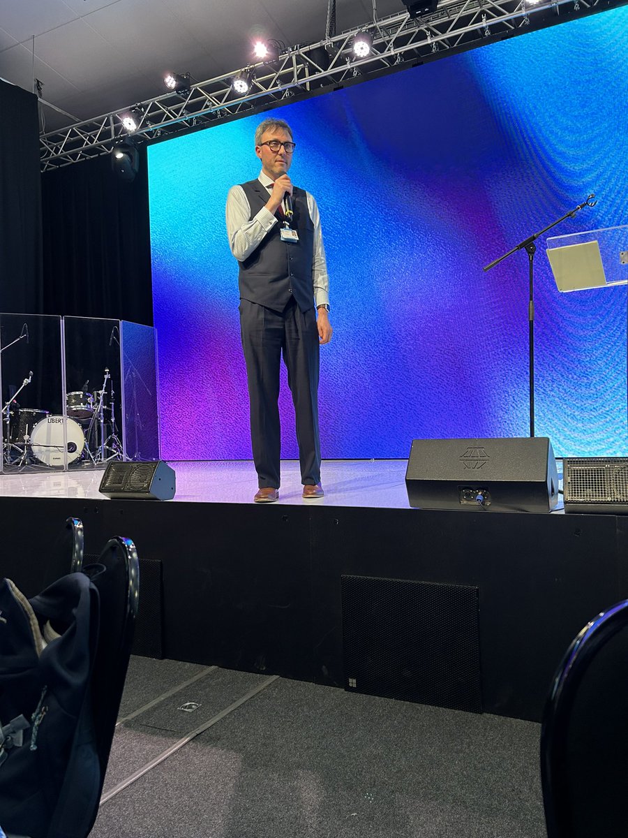 Kathryn Burn tweet media