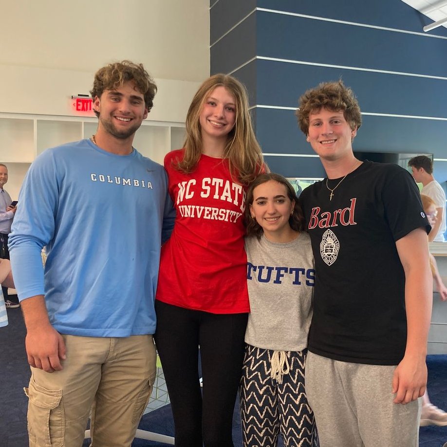 WestchesterCDS's tweet photo. Students and faculty had so much fun representing dozens of colleges and universities on College Shirt Day! #DiscoverWCDS #WCDSCollegePrep #WCDSCommunity #WCDSSpiritDays https://t.co/c7OggKbeZ8