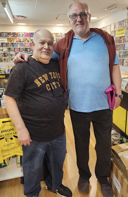 "#AUDICIÓN #RAPHAEL INFINITO", INFORMA) "DOS POTENCIAS SE SALUDAN"... Manuel Villaitodo <a href="/ManuelVillaitod/">Manuel Villaitodo</a> Luis Alejandro Navas, Raphaelfans 🇨🇴 <a href="/web_raphaelfans/">Luis Alejandro Navas, Raphaelfans 🇨🇴</a> / <a href="/RAPHAELartista/">𝗥𝗔𝗣𝗛𝗔𝗘𝗟</a>  nacidoenavellaneda.blogspot.com/2024/05/audici…