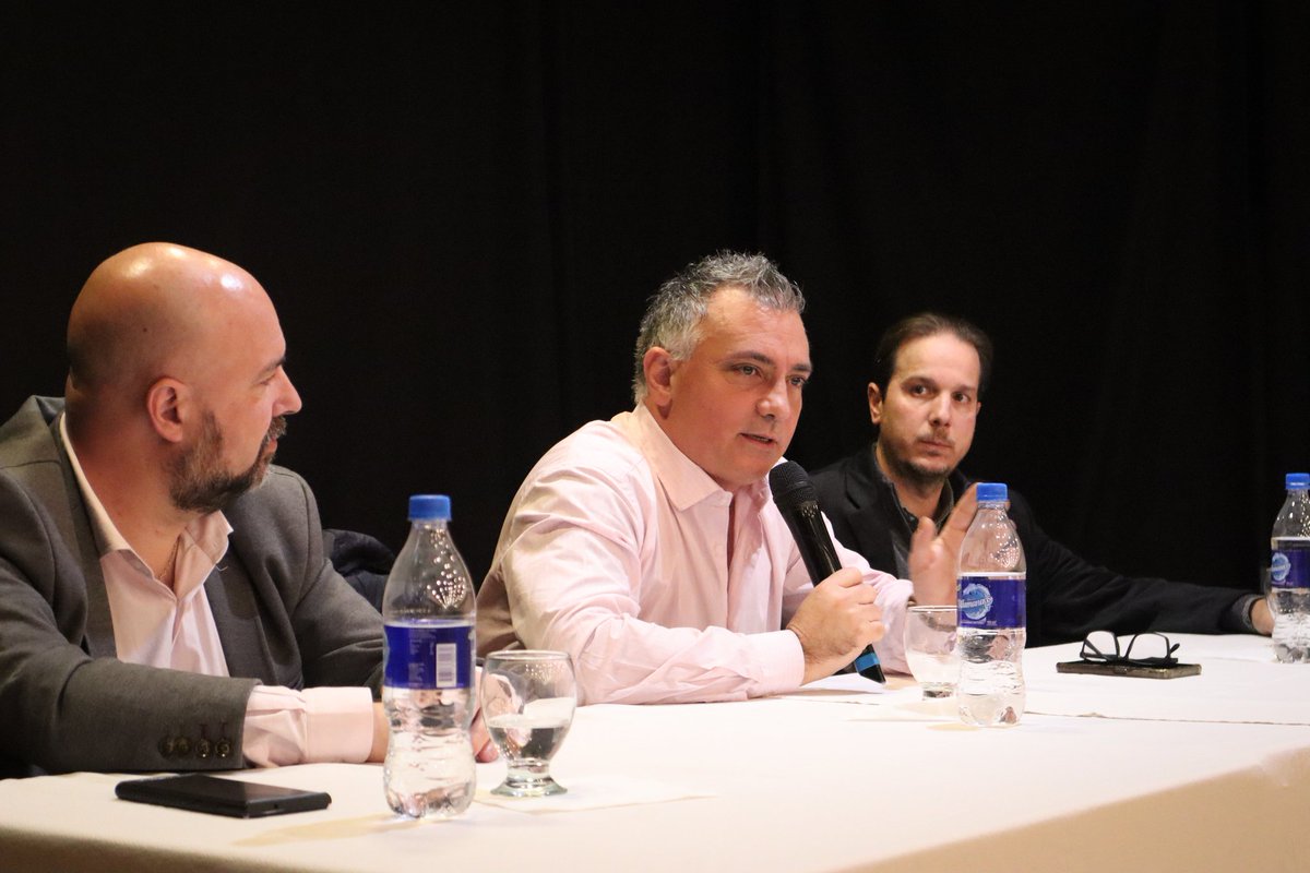 SPareja_'s tweet photo. Estuve en Mar del Plata con el diputado provincial @alecarrancio para dar inicio al Seminario “Construcción política y Gobierno”, un espacio de formación política para los líderes de @LLibertadAvanza. 

Muchas gracias a todos por venir. VLLC 🦁 https://t.co/OtMCkeA0CR