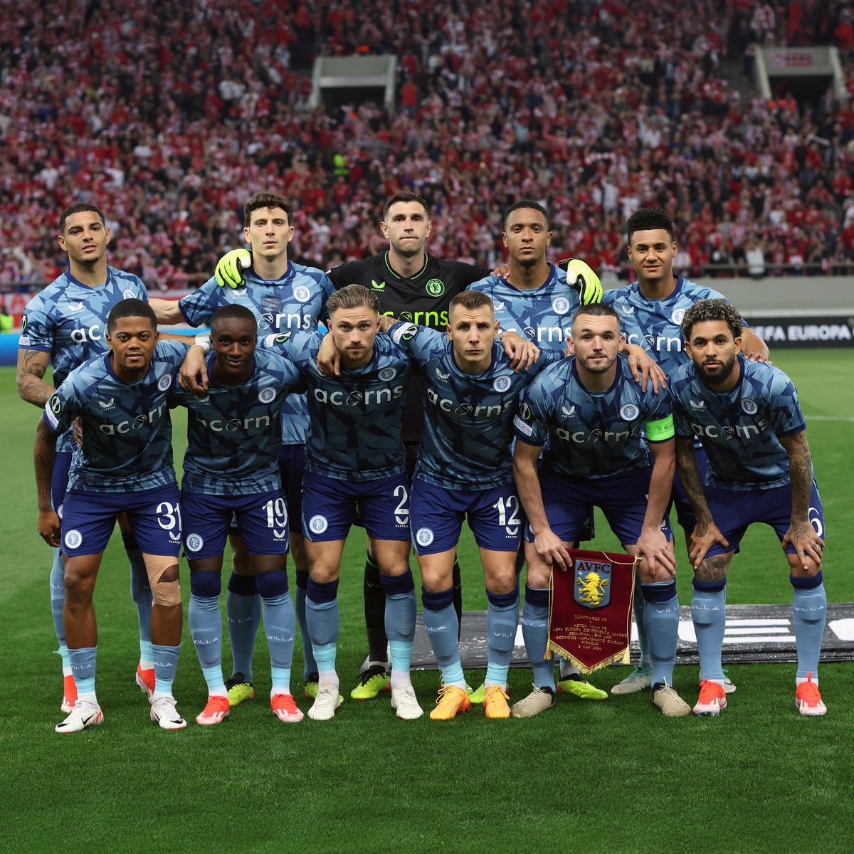 Proud of my team, the ones that are in the picture and the ones that aren’t, from the players to the whole coaching staff. European nights will come back next season. Now focused on our big goal, to qualify for Champions league. Thank you all for your support, always UTV