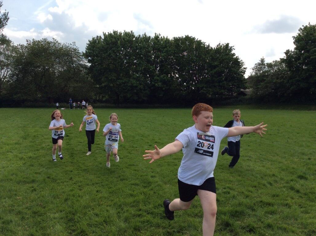 RawmarshSP's tweet image. 🏃‍♂️ This week, students from Year 3, 4, 5 and 6 took part in the TCS Mini London Marathon!

Read the full story here: buff.ly/3Wu4Tp0