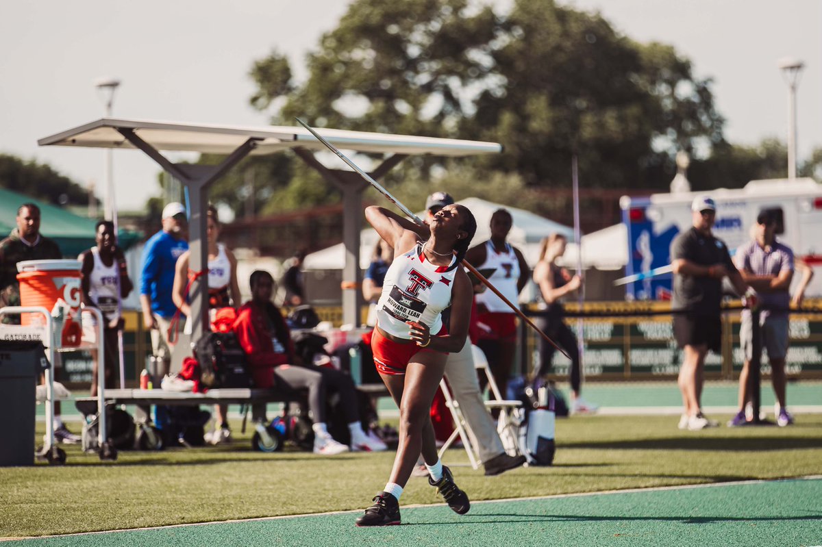 Women’s javelin

5. <a href="/Kyeeseh/">Kyeese Hollands</a> - 50.39m (165-4)
6. <a href="/_leahhoward5/">Leah Howard</a> - 50.10m (164-4)

Our freshmen jav duo put points on the board for the Red Raiders in the first event this morning!