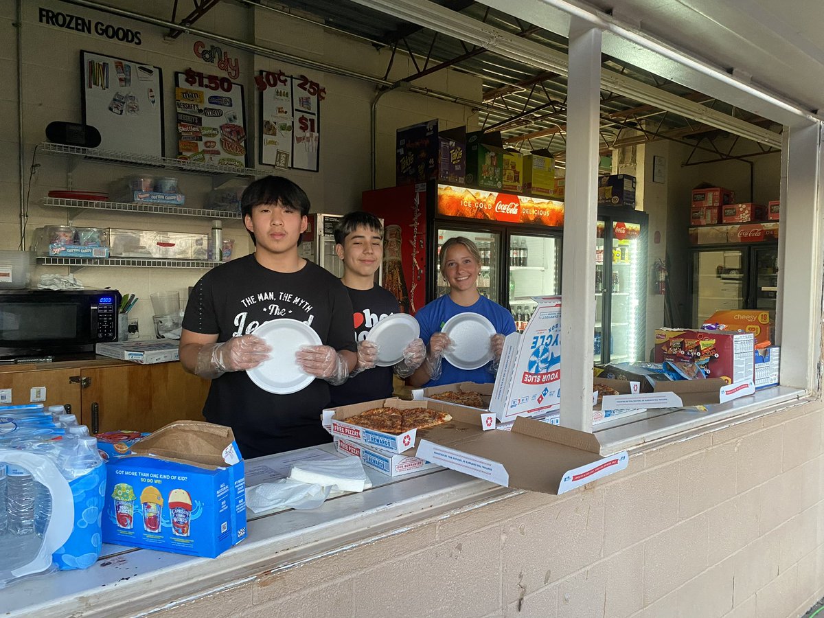 🌅🎓SENIOR SUNSET 2024!! Thank you to Lucena’s Party Rentals, Student Council, and LHS admin for making our event a success!! Class of 2024 remember…Once a Redskin always a Redskin! #onforliberal