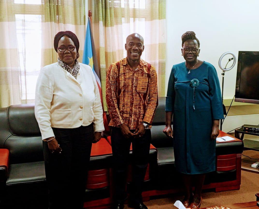 FAO Rep, today met Minister of Agriculture & Food Security, Josephine Lagu & that of Gender Child & Social Welfare, Aya Benjamin Warile. They agreed to foster partnerships that enhance greater participation of women in agriculture & food systems transformation. #FoodSystems