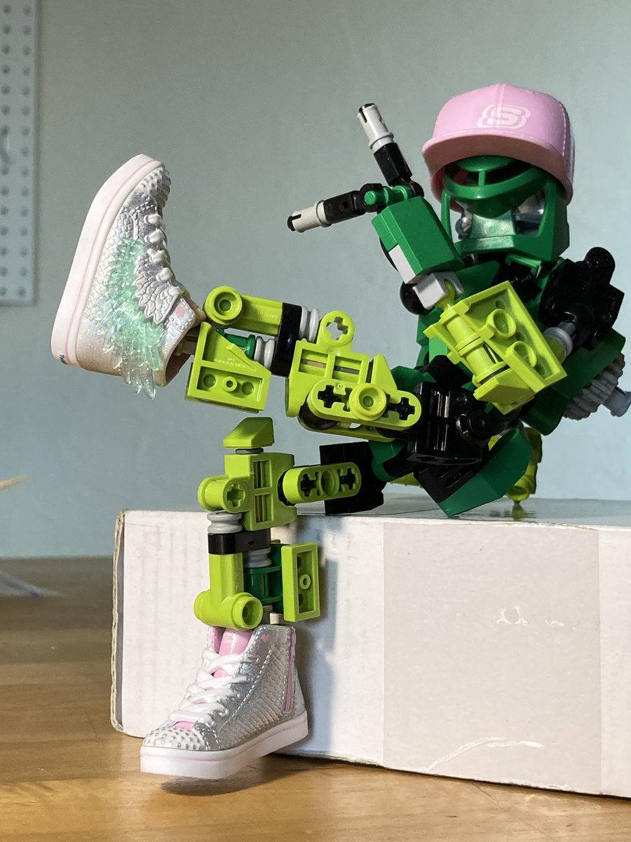 Charlie is so tired tweet media