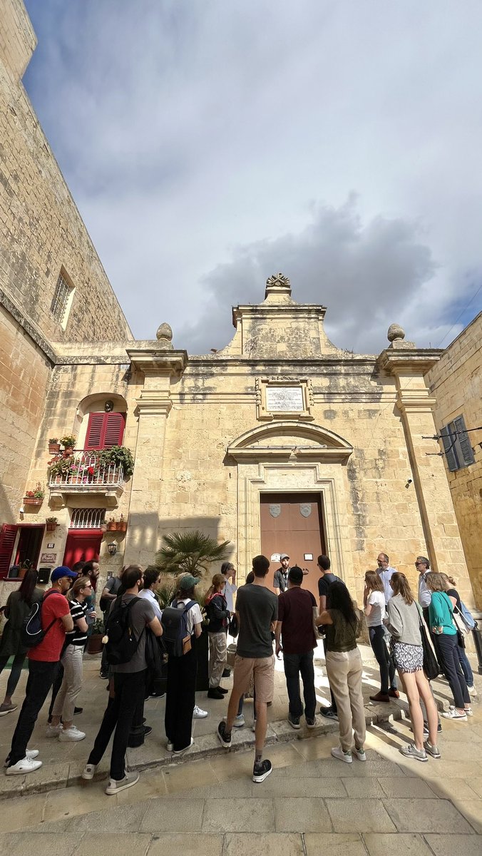To make things even more interesting the @ESP_Pathology Academy awardees visited the ⛪️ of Saint Agatha, patron saint of Mdina and of 🇬🇷Pathology @my_ueg @EASLnews @LiverPath_HPHS #PathTwitter @Histo_Journal @UKLiverPath
