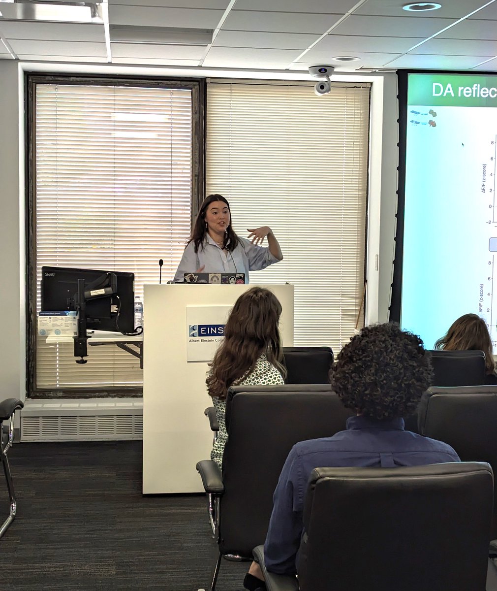 2/2 Participants from institutions across the northeast presented research, shared career strategies, and networked with fellow students, postdocs, and research faculty. #postdoc #postdocpositions #postdocjobs
