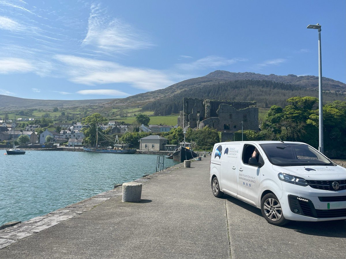 Don't forget to give us a wave if you see us on the road! Any guesses where we have been today? 

 #staycurious #astronomy #SFI #sfidiscover #sfidiscoverprogramme @scienceirel