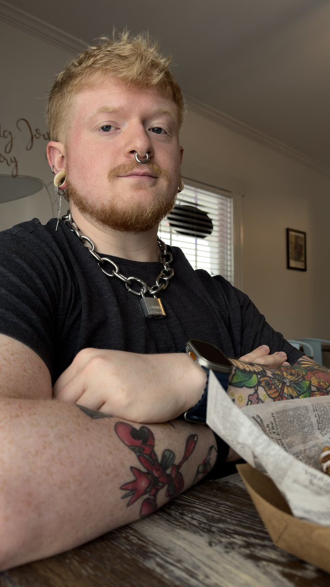 Photo Dog - Pup ISO tweet media