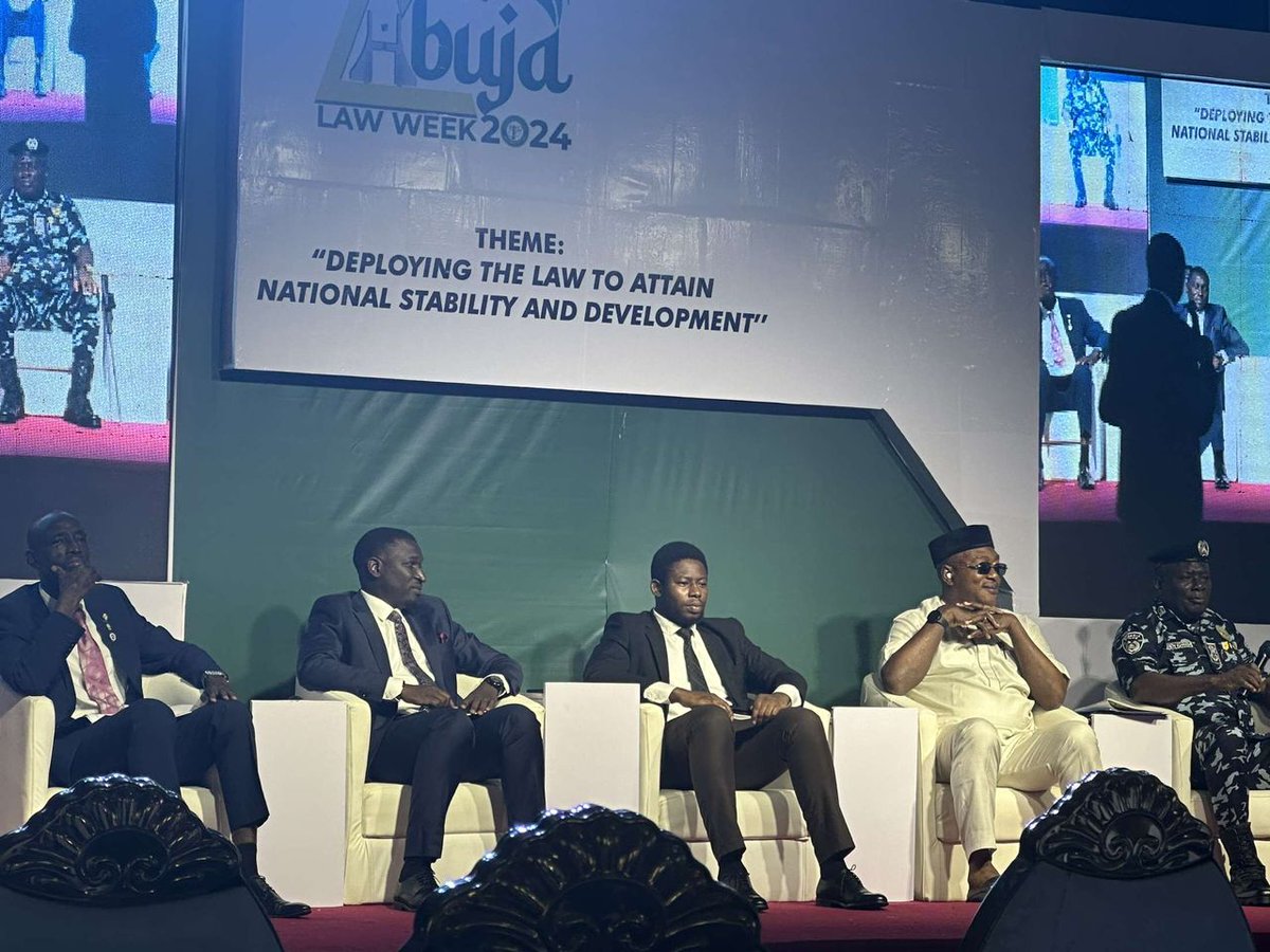 OmaplexLaw_Firm's tweet photo. Associate Chikezie M. Iwu representing our Managing Partner as the Lead Presenter at the Third Plenary Session of the Nigerian Bar Association, Abuja Branch (Unity Bar) 2024 Law Week.
#omaplexlawfirm #2024lawweek #insecuritychallenges #nbaabuja #unitybar https://t.co/bk852qjiGN