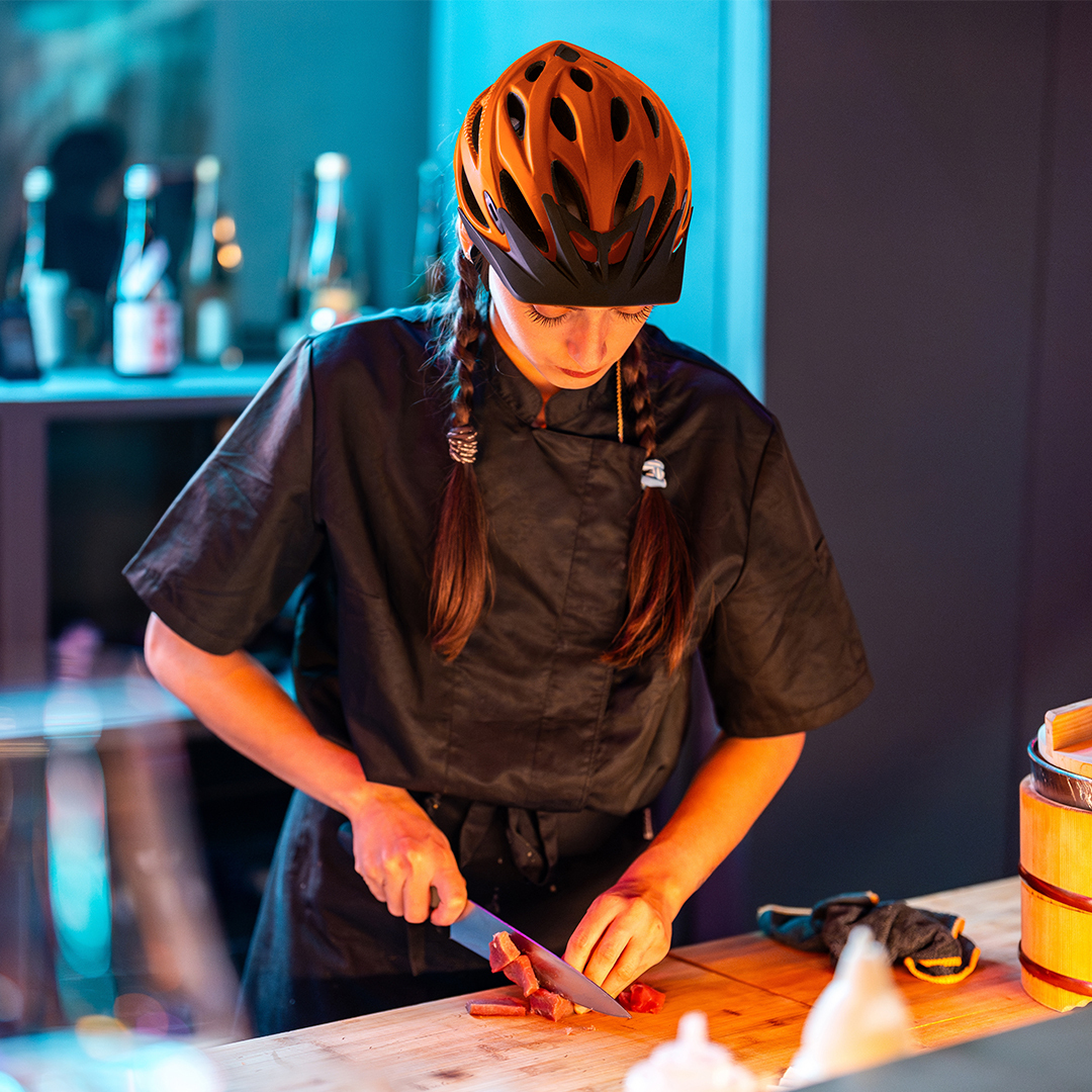 When bike helmets are the ultimate accessory. On May 17th, bike for free on us in partnership with @BikeShareTO! It really is the perfect way to kick start the summer. #TangerineBank #BikeShareTO #TangerineBikes