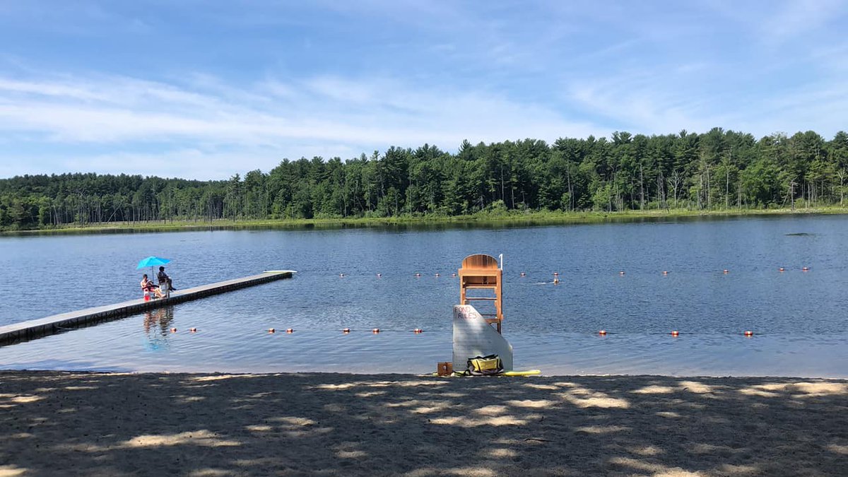 🎣🛶 Spring's here, time to hit the water in Merrimack Valley! 🌊 #ConcordRiverRafting for thrills, #GreatBrookFarm for fishing fun, and #WaldenPond for tranquility. Gear up for some aquatic adventures! Read more: merrimackvalley.org/news/fishing-a… 🌞🚣‍♂️ #Fishing #Boating #MerrimackValley