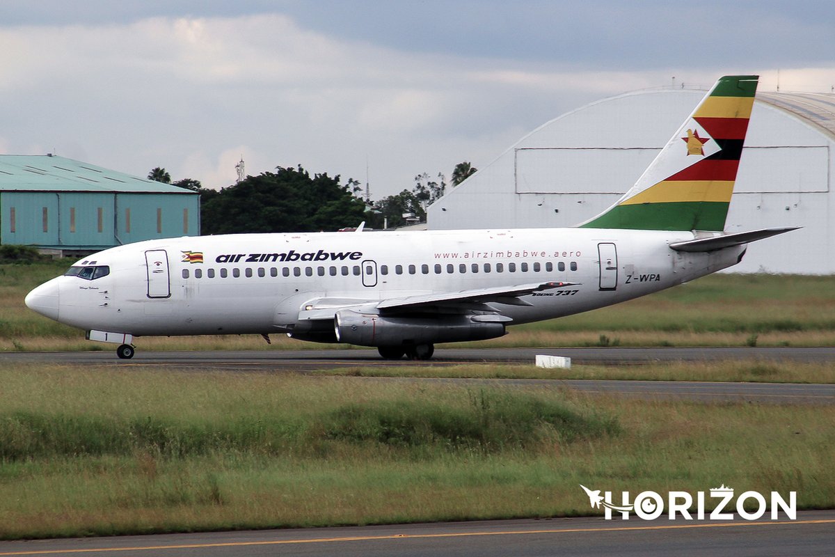 An amazing surprise yesterday in Nairobi is the only remaining Boeing 737-200 operated by a flag carrier worldwide. Z-WPA was initially delivered to Air Zimbabwe in 1986 and has since served the Zimbabwean flag carrier. This particular version of the B… bit.ly/3Pdth9Z