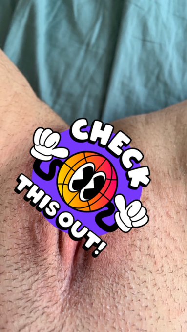 😈😈 https://t.co/R6WyolZ8by