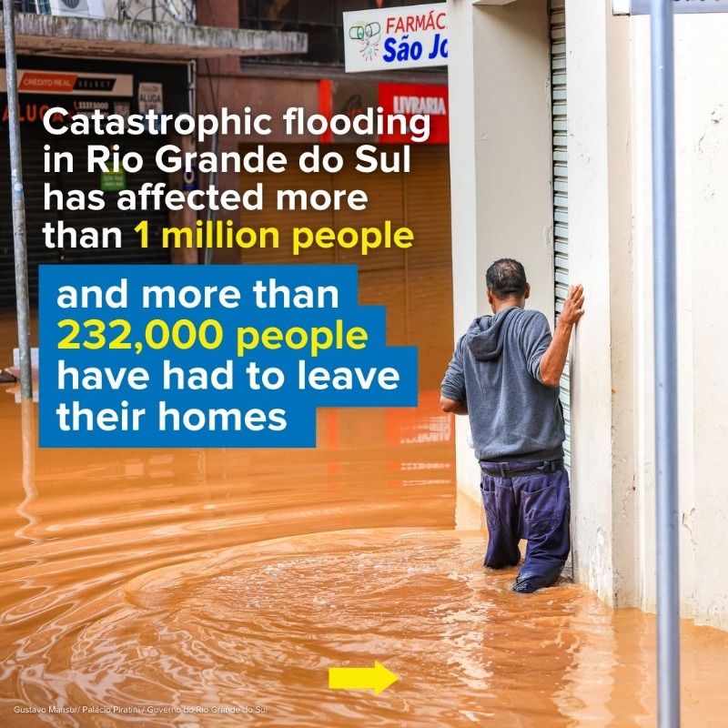 Refugees's tweet photo. A major climate catastrophe has hit Brazil and has forced hundreds of thousands of people to flee their homes, including many refugees and migrants.

We urgently need your support. Give today. https://t.co/7jO7Mm66Ix