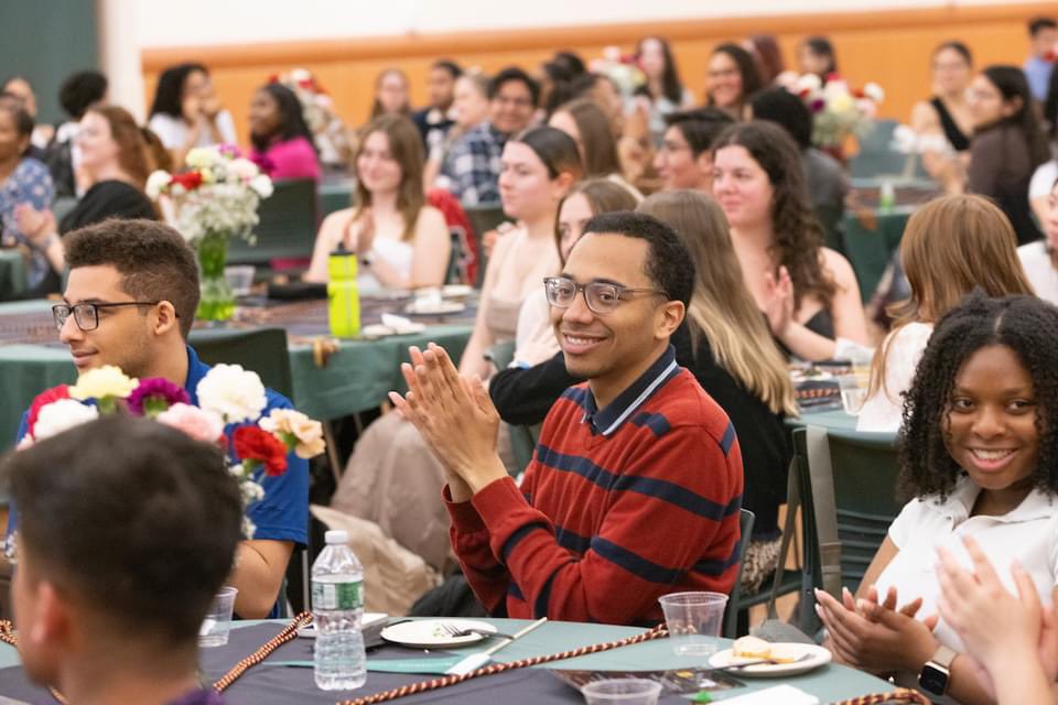 BfirstN's tweet photo. Over 200+ first-gen graduates were corded at our annual Cording Ceremony! Filled with joy and excitement, we congratulate every one of you on your accomplishments and success. Congratulations graduates and we can’t wait to see what you achieve!! 🥳🤩 

📸: Jonathan Cohen https://t.co/5hudGbimna