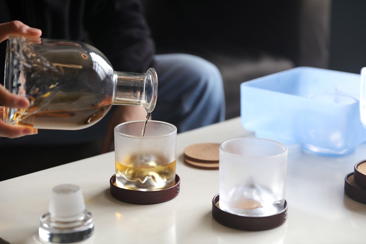 Relax and unwind with some Whiskey- chilled in just 18 seconds!