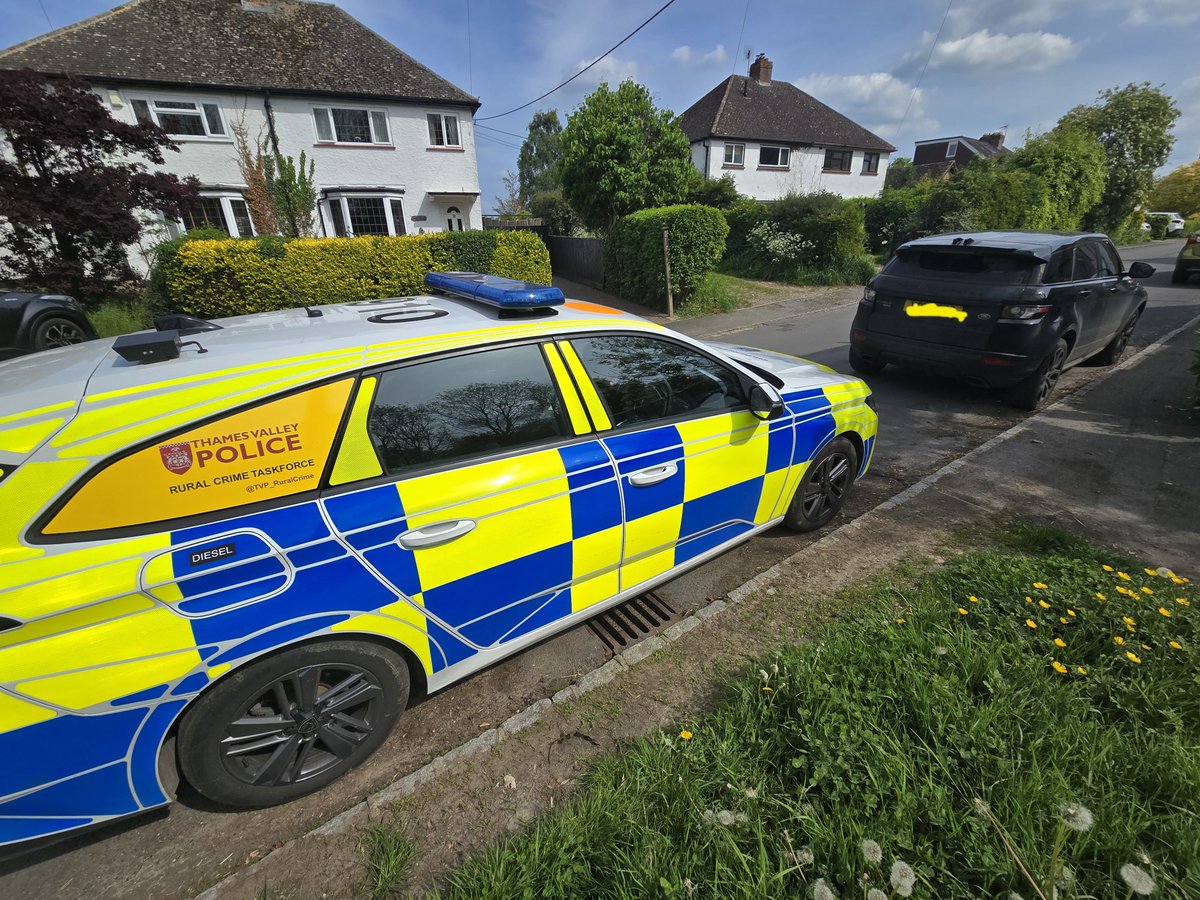 PC Uren seized this Range Rover in Woodstock for no insurance as well as no MOT or Tax since March 2023.

Driver has been reported for the offences and a long bus journey home.