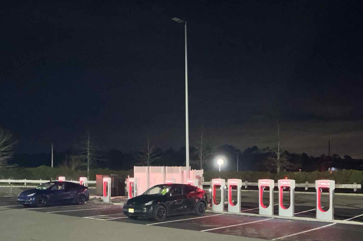 New Tesla Supercharger: Manahawkin, NJ (12 stalls) tesla.com/findus?locatio…