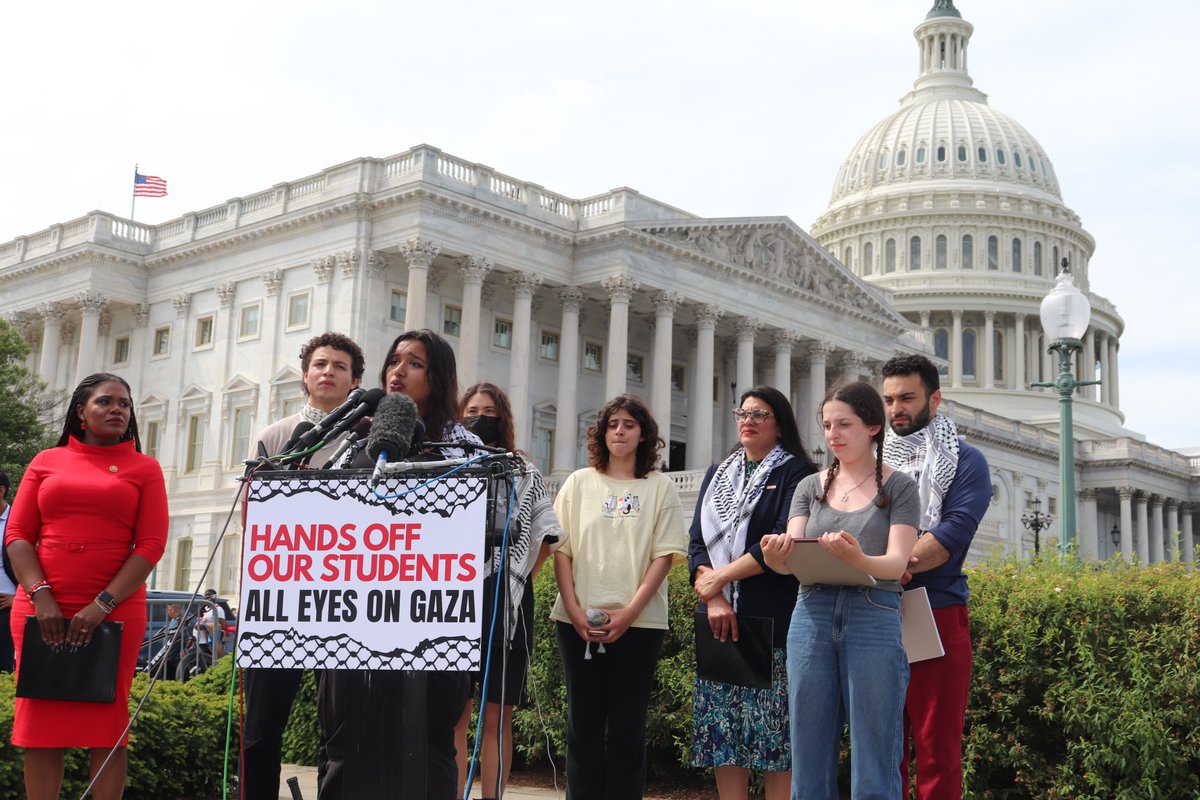 Congresswoman Rashida Tlaib tweet media