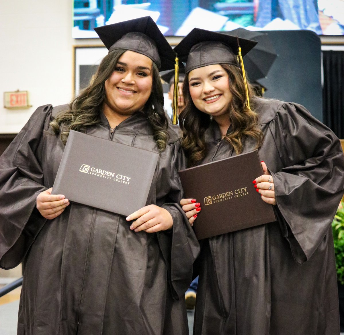 GCCC Graduates First Students from Medical Assistant Program: Christine Strout, Leslie Barrios, and Anahi Franco. Read more: ow.ly/N9qh50RBYNH