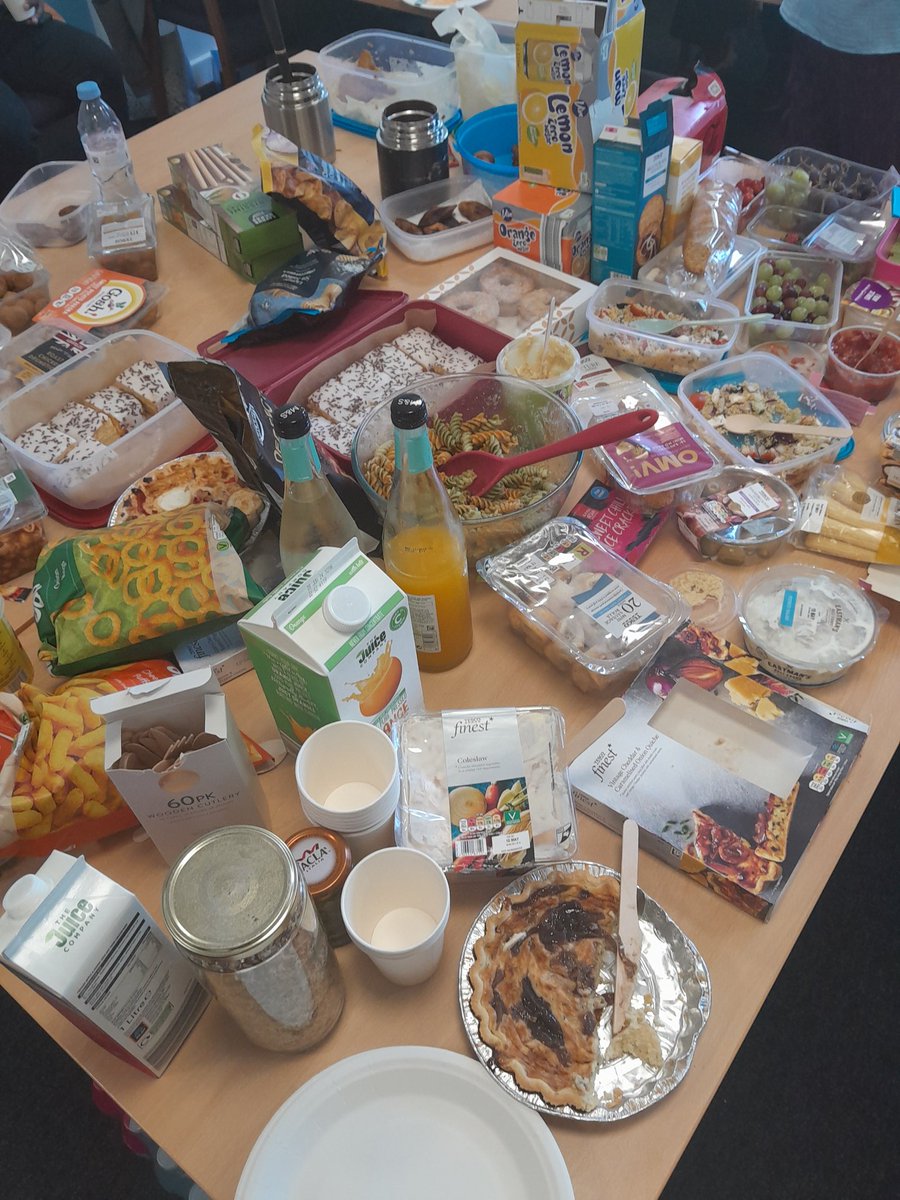 SallyannHR's tweet image. When you're with a culturally diverse team, this is what a "bring and share" lunch looks like. I particularly liked the samosas and jerk chicken. Oh and this was table one, of two.... #gettingtogether #understanding #inclusion #EDI #DoOD