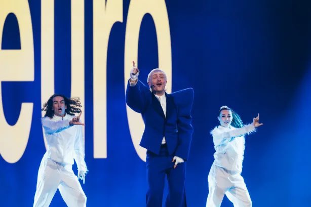 EurovisionNewZ's tweet image. SVT Confirmed, there has been a physical confrontation between Joost Klein and a photographer.