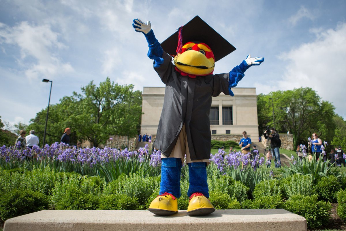 KUFMS's tweet photo. Congrats to our graduates! We'll miss you. We love to hear what you're up to after graduation so keep in touch. Good luck to you all!

If you haven't seen it yet, head over to our the #KUFMS Facebook page and take a look at the Tensies photo booth photos!

https://t.co/1fRfz6Lzpo https://t.co/vDqvhsh56J