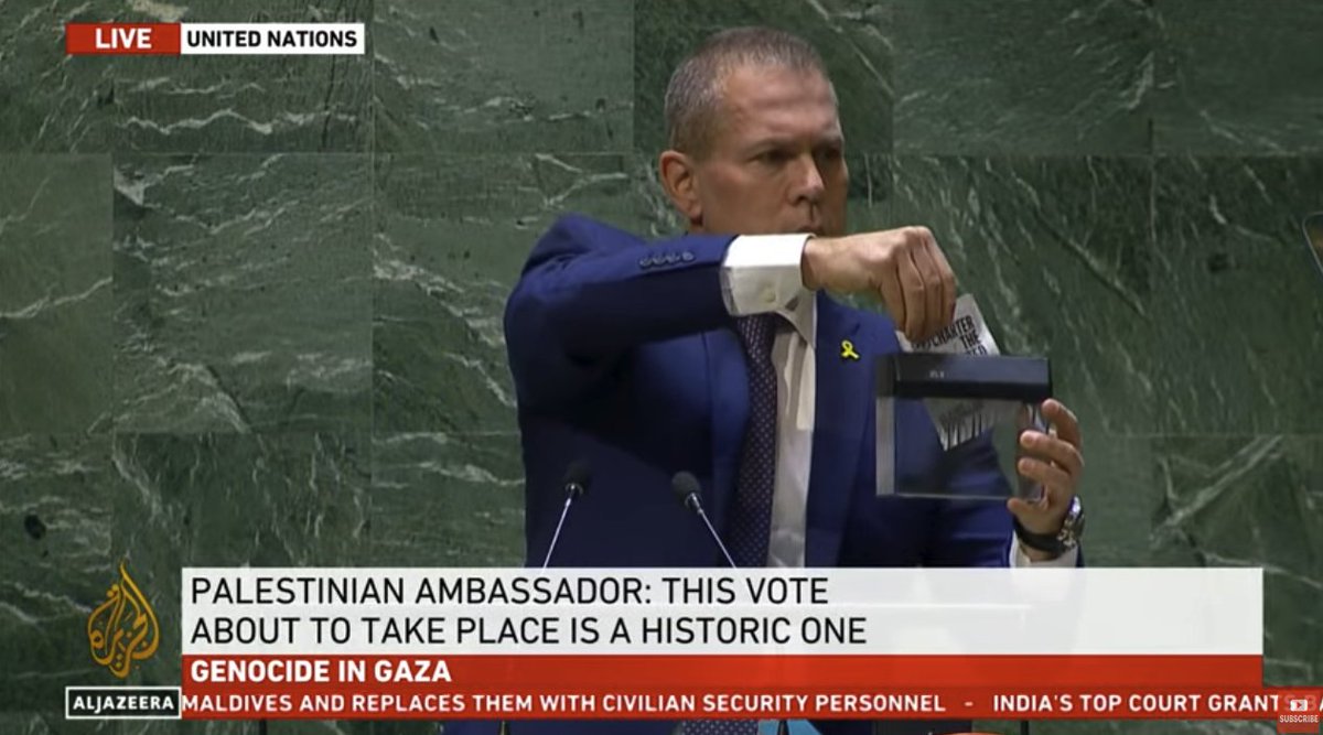⚡️BREAKING The UN General Assembly has just voted overwhelmingly in favor of Palestine's application to become a full member of the UN. The Israeli ambassador shredded the UN Charter