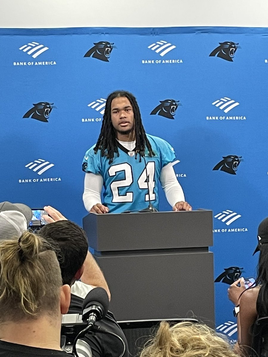 Jonathon Brooks up to speak now. The second round pick was dressed but not heavily involved in the first day of rookie camp @BahakelSports