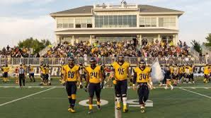 Thank you @_TLantz and @AverettFootball for recruiting the 336! 

Lots of talent out here! We appreciate you always making it a point to stop by @HPCAcougars and recruit the Cougs!

#RecruitHPCA